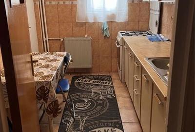 Casă cu 2 camere decomandat în Titan - 8