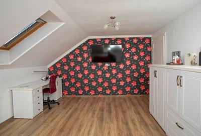 Vilă P+M, Clujului, 190 mp, teren 520 mp, singur în curte. 225 000 E - 30