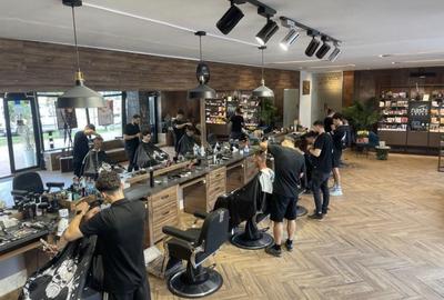 Spațiu comercial, de 180 mp, în Central - 1
