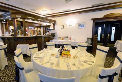 Spațiu comercial, de 450 mp, în Central