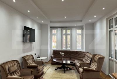 Casă cu 5 camere cu Teren 760 Mp în Central - 1