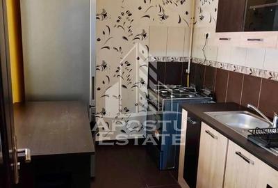 Apartament 1 camera, centrala proprie, zona Aradului - 3