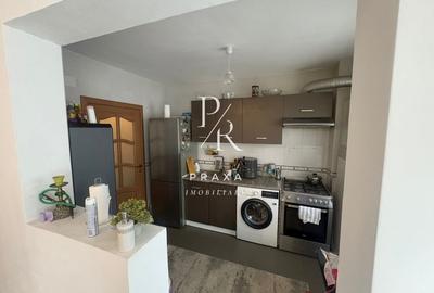 Apartament cu 2 camere semidecomandat, mobilat în Florești - 3