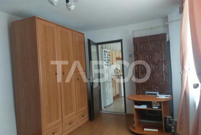 Apartament cu 5 camere decomandat, mobilat în Central - 4