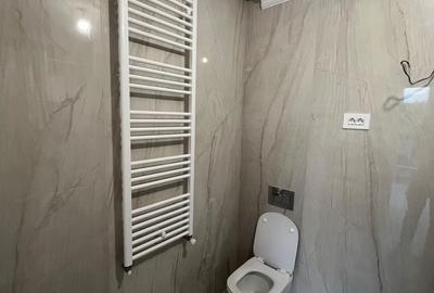 Casă cu 5 camere cu Teren 208 Mp în Central - 16