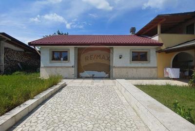 Casa / Vila de lux cu 5 camere de vanzare in Vadu Moldovei, Suceava - 11