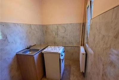 Garsonieră decomandată în Lipovei - 4