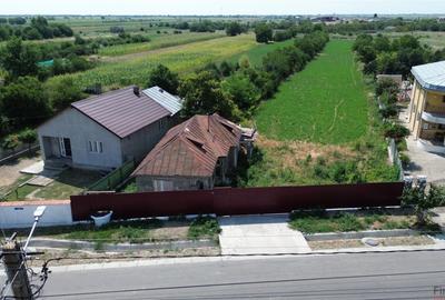 Teren de 4699 mp, în Milcovul