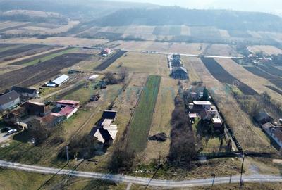 Teren Construcții intravilan de 1577 mp, în Hidișelu de Sus