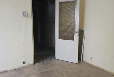Apartament cu 2 camere decomandat în Sud - 2