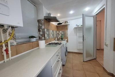 Ultracentral - 2 camere decomandate etajul 1, cu gaze. - 7