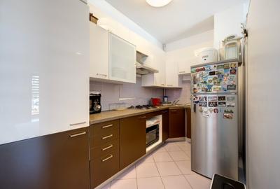 Apartament cu 3 camere decomandat în 1 Mai - 4