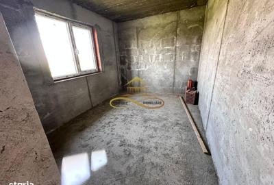 Casă cu 3 camere cu Teren 370 Mp în Săucești - 13