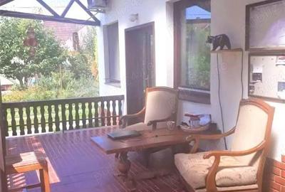 Casă cu Teren 630 Mp în Central - 4