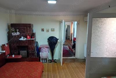 Casă cu 5 camere în Băicoi - 7