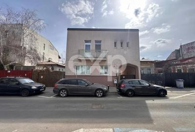 Casă cu 4 camere cu Teren 143 Mp în Moșilor - 16