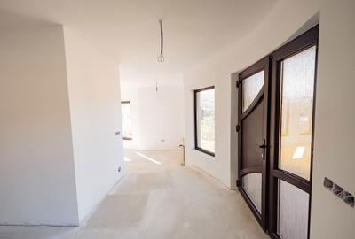 Casă cu 4 camere în Maieru - 4