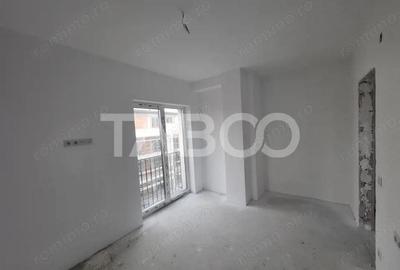 Apartament cu 2 camere decomandat în Turnișor - 8