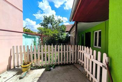 Casa individuala, zona Biserica Sarbeasca comision 0% - 13