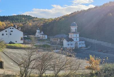 Casa duplex,  lângă Manastirea Tauti Casa duplex,  lângă Manastirea Tauti - 3