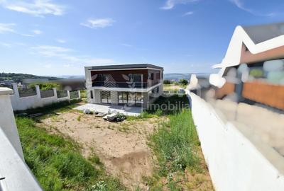 Casa individuala | 5 camere | 936 mp teren | 280 mp utili | Wonderland - 2
