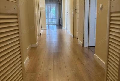 Casă cu 8 camere cu Teren 1000 Mp în Grădiștea - 4