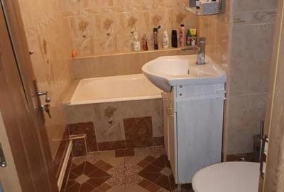 Doua camere decomandate, etajul 2 - 1