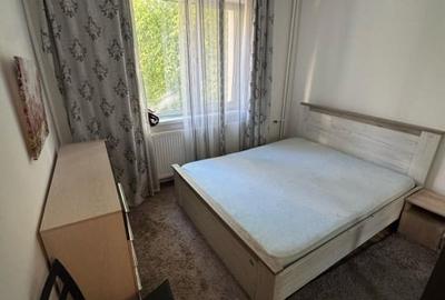 Apartament cu 3 camere semidecomandat în Rahova - 4