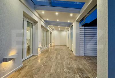 Casă cu 5 camere cu Teren 366 Mp în Central