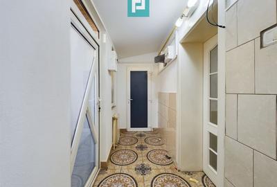 Spațiu comercial, de 47 mp, în Central - 7