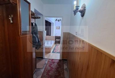 Apartament cu 3 camere decomandat, mobilat în Central - 10