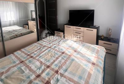 Apartament cu 3 camere, mobilat în - 2