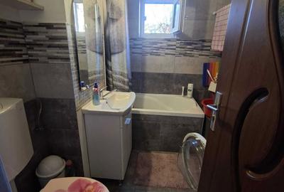 Apartament cu 3 camere decomandat în Corunca - 7
