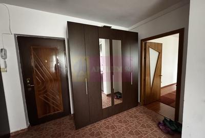 Apartament cu 2 camere decomandat, mobilat în 13 Septembrie - 3