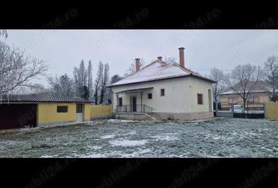 Casă cu 3 camere cu Teren 400 Mp în Central - 3