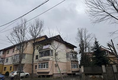 Apartament cu 4 camere în Central - 1