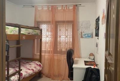 Parter VILA ,4 camere, 83.57 mp, decomandat, intrare separata, 159000 euro - 4