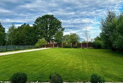 Casă cu 3 camere cu Teren 3000 Mp în Bran - 7