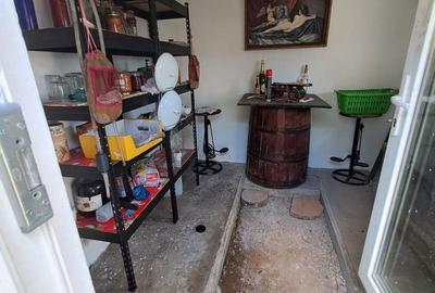 Casă cu 4 camere în Rădești - 6