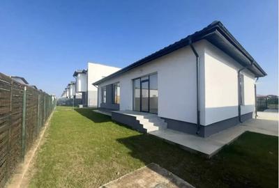 Casă individuală cu 4 camere cu Canalizare în Tunari - 5