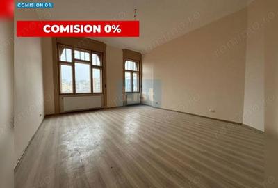 Apartament cu 3 camere semidecomandat în Central - 1