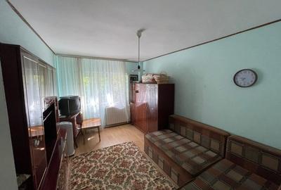 Vanzare apartament 2 camere slobozia zona foarte buna - 2