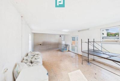 Casă și centru comercial, în localitatea Lazuri - 2