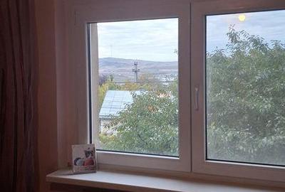 Apartament cu 3 camere decomandat în Obcini - 8