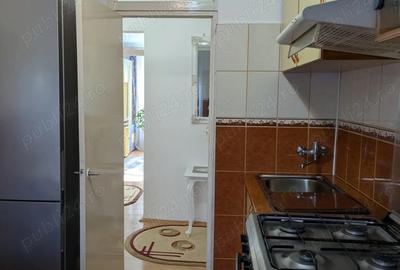 Apartament 3 camere, 2 bai, decomandat, parter UMF 7 Noiembrie - 5