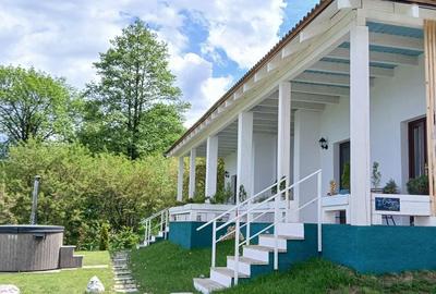 Casă cu 5 camere cu Teren 2300 Mp în Bran - 1
