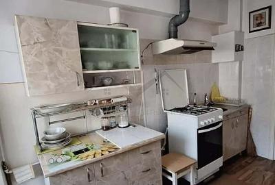 Apartament 3 camere-zona Galata - 4
