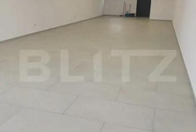 Spațiu comercial, de 122 mp, în Central - 1