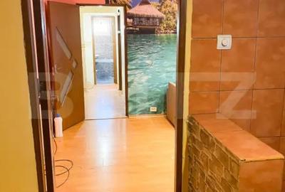 Apartament cu 3 camere decomandat în Rovine - 1