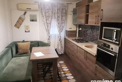 Apartament cu 2 camere decomandat în Magheru